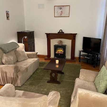 Sonas Seaside Apartment Γκάλγουεϊ Εξωτερικό φωτογραφία