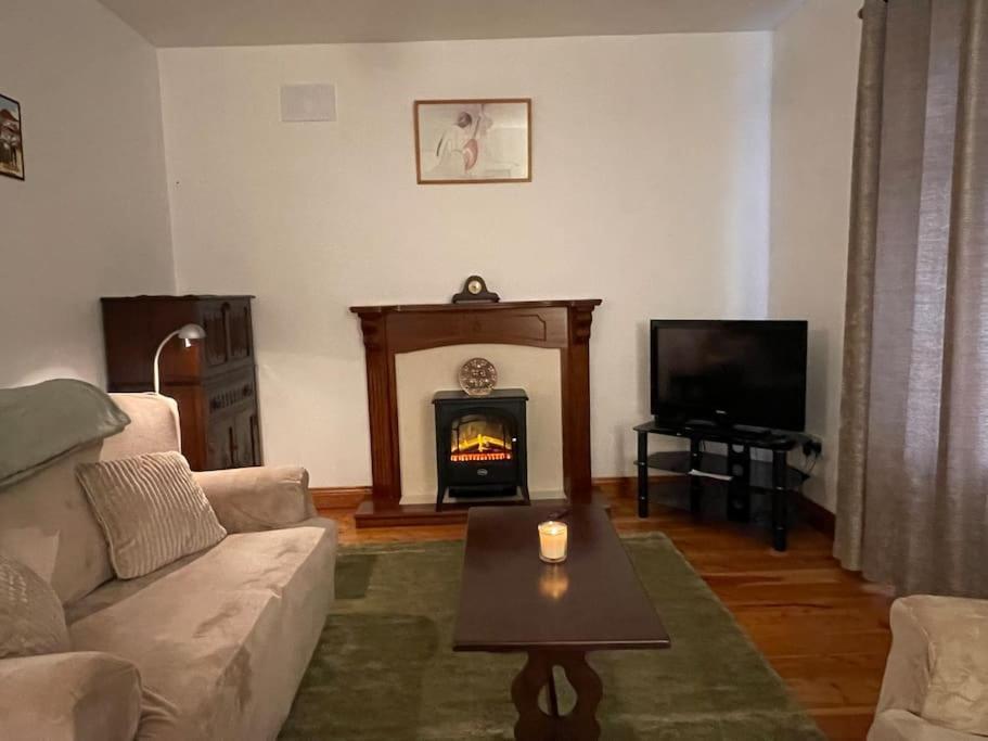 Sonas Seaside Apartment Γκάλγουεϊ Εξωτερικό φωτογραφία