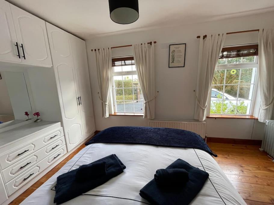Sonas Seaside Apartment Γκάλγουεϊ Εξωτερικό φωτογραφία